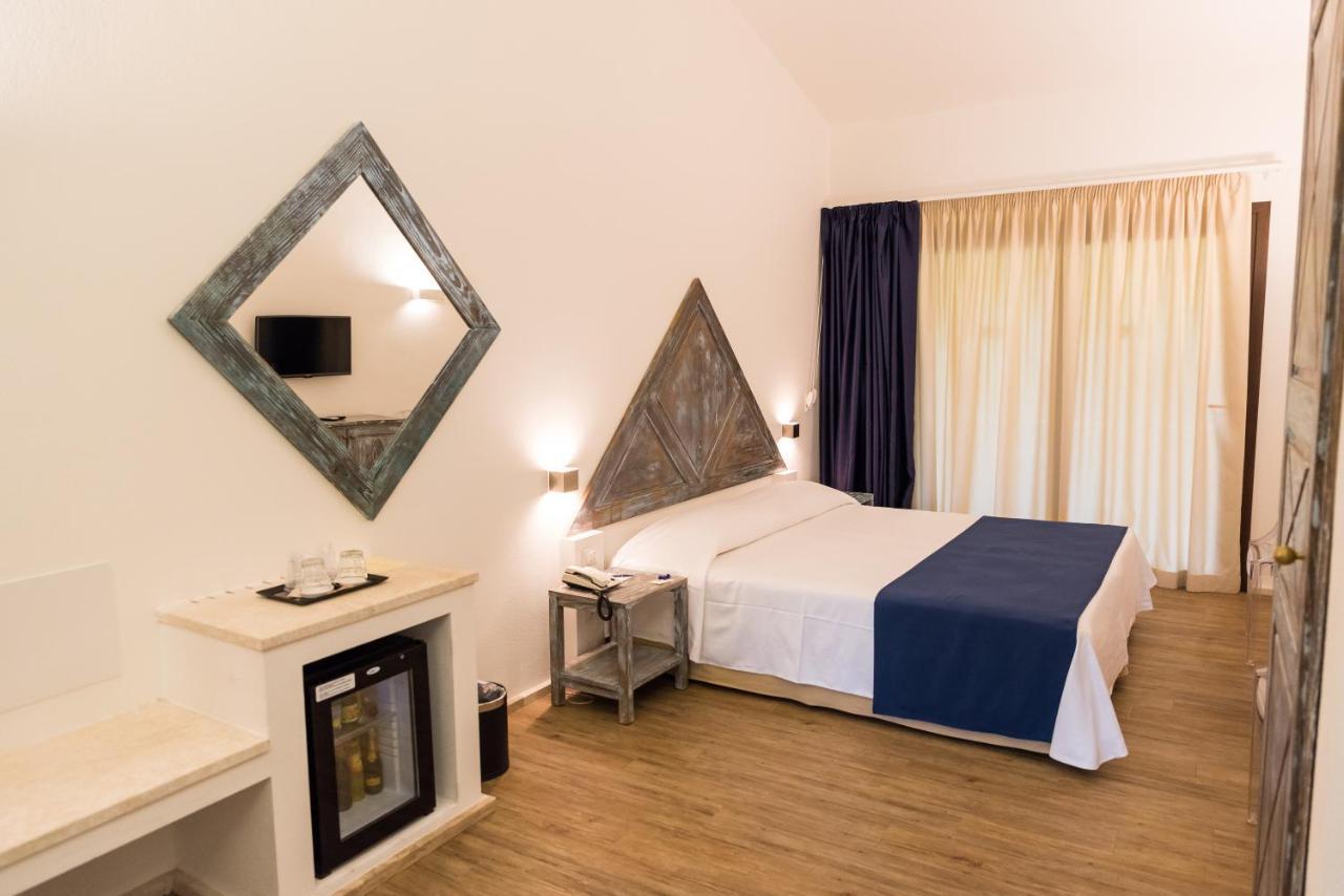 Hotel Costa Dei Fiori Санта-Маргерита-ди-Пула Экстерьер фото