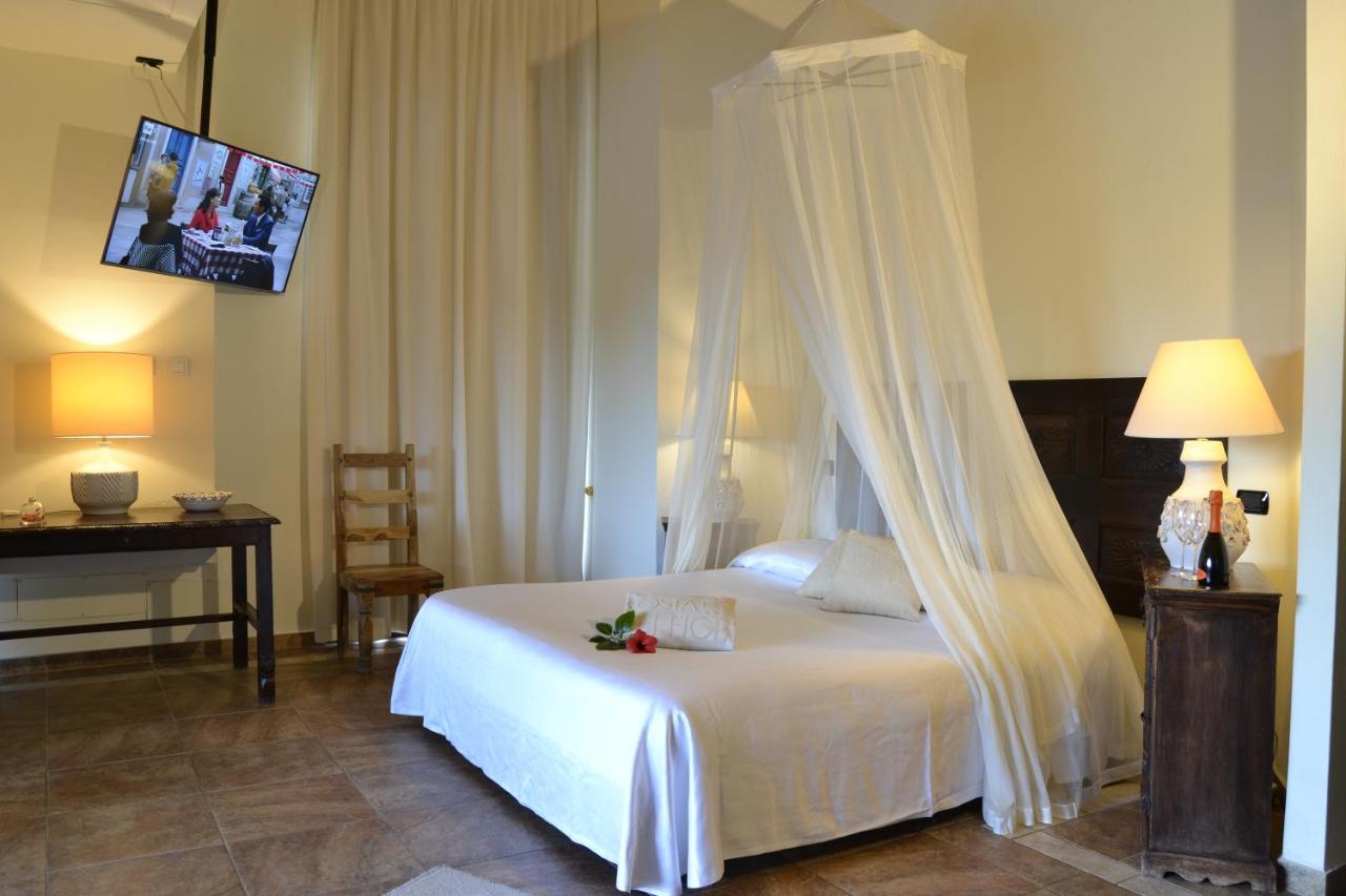 Hotel Costa Dei Fiori Санта-Маргерита-ди-Пула Экстерьер фото
